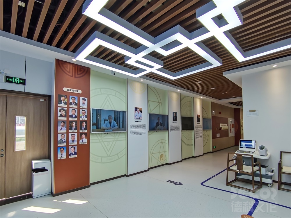 產(chǎn)品展廳設(shè)計(jì)中有哪些常見的陳列方式和展示技巧？