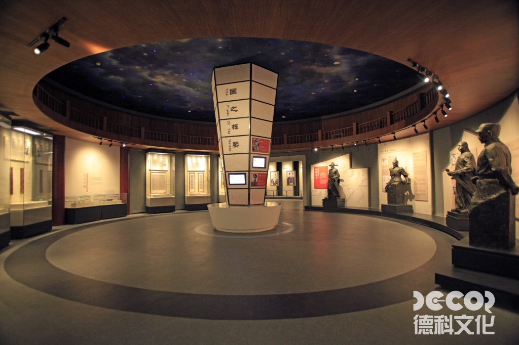 文化藝術(shù)類(lèi)展覽廳如何設(shè)計(jì)觀眾休息區(qū)而不破壞整體性？